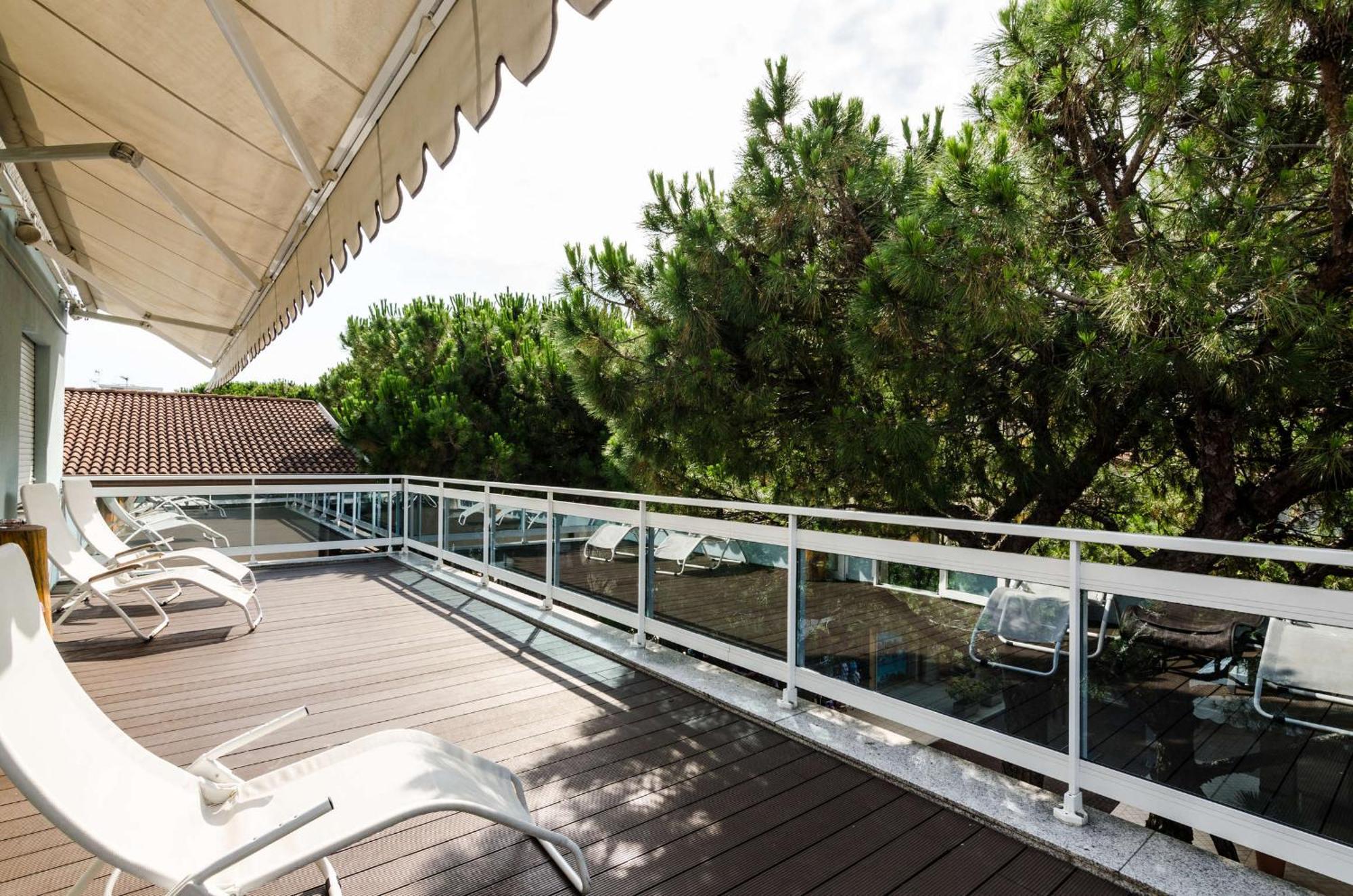 Hotel Mare Live